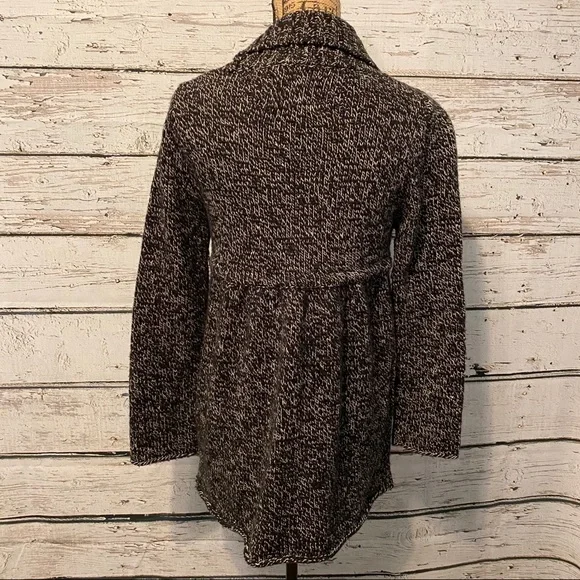 Nurture Black & White Sweater Cardigan sz Small - Picture 5 of 7